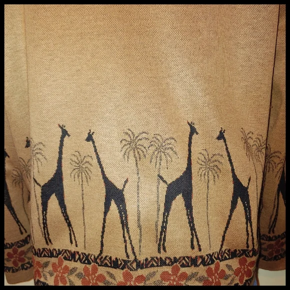 Alfred Dunner Giraffe Print Faux Cardigan - Picture 4 of 5